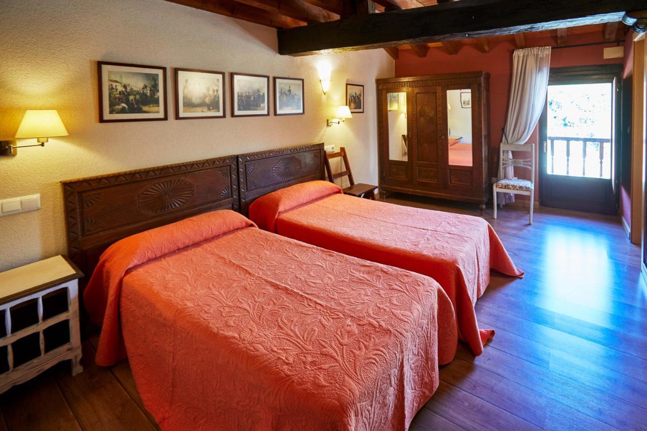 Sendero Del Saja-Besaya Vendégház Cobejo Kültér fotó
